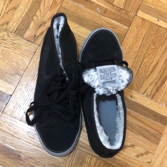 Nike Sneakers - Picture 3 of 5